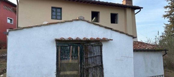 8 rooms House in San Casciano in Val di Pesa, Italy No. 24236 5