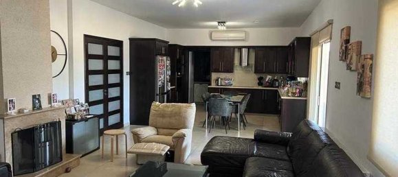 Imóvel comercial T4 em Kato Polemidia, Cyprus N.º 6547 2