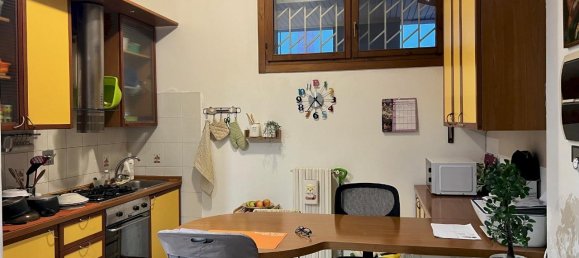 Studio à Bologna, Italy No. 29563 9