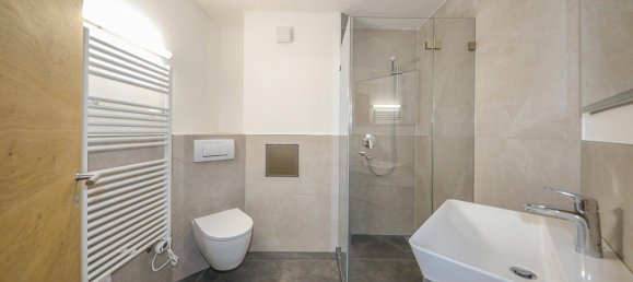 3 غرف نوم منزل ذو طابقين في Kitzbuhel, Austria رقم 89556 20