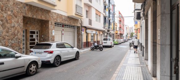 195m² Commercial property in Las Palmas De Gran Canaria, Spain No. 149243 14