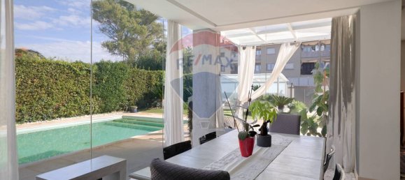 4 bedrooms Villa in Rome, Italy No. 64122 23