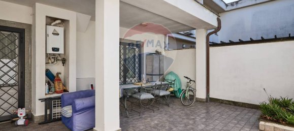 4 bedrooms Villa in Rome, Italy No. 64122 29