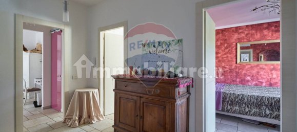 4 bedrooms Villa in Rome, Italy No. 64122 32