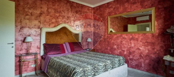 4 bedrooms Villa in Rome, Italy No. 64122 44