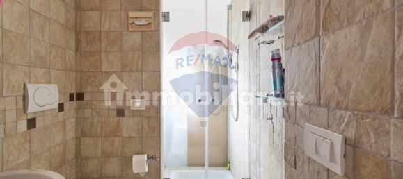 4 bedrooms Villa in Rome, Italy No. 64122 34