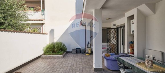 4 bedrooms Villa in Rome, Italy No. 64122 28