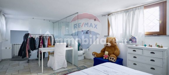 4 bedrooms Villa in Rome, Italy No. 64122 48