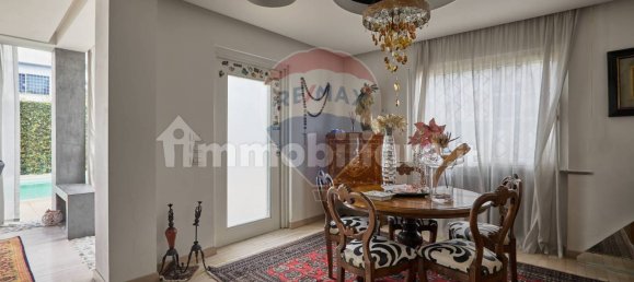 4 bedrooms Villa in Rome, Italy No. 64122 5