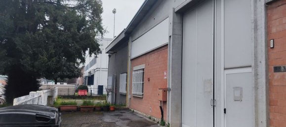 Склад 1000м² в Реджо Эмилия, Италия № 18215 3