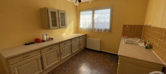 2 غرف نوم شقة في Chateauroux, France رقم 260025 3