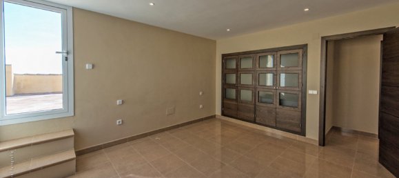 4 Schlafzimmer Villa in Benalmadena, Spain, Nr. 44338 30