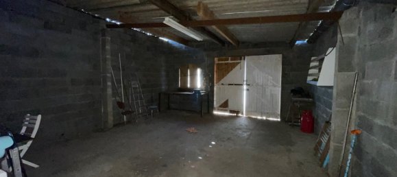 2 bedrooms House in Gien, France No. 97514 4