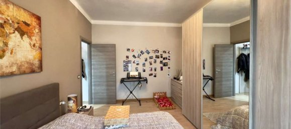 4 rooms Apartment in Genoa, Italy No. 35829 22