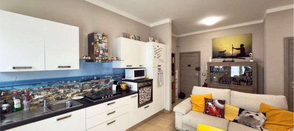4 rooms Apartment in Genoa, Italy No. 35829 11