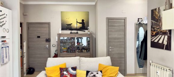 4 rooms Apartment in Genoa, Italy No. 35829 8