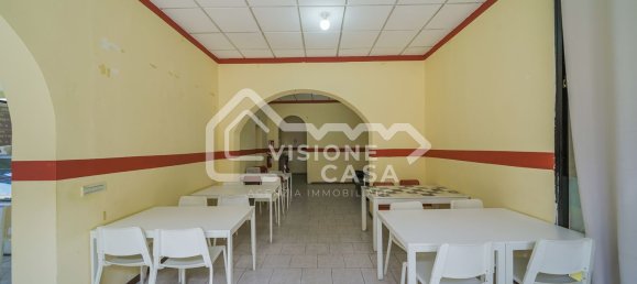 90m² Commercial property in Reggio Emilia, Italy No. 306391 3