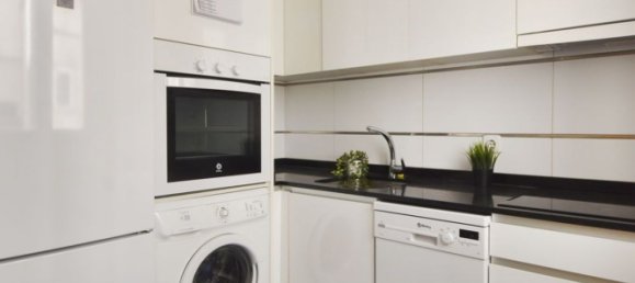 1 bedroom Apartment in Madrid, Spain No. 166123 2