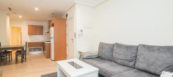 3 bedrooms Apartment in Alicante, Spain No. 188583 8