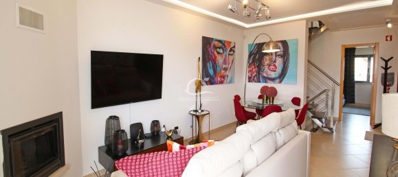 3 Schlafzimmer Haus in Quarteira, Portugal, Nr. 122261 5