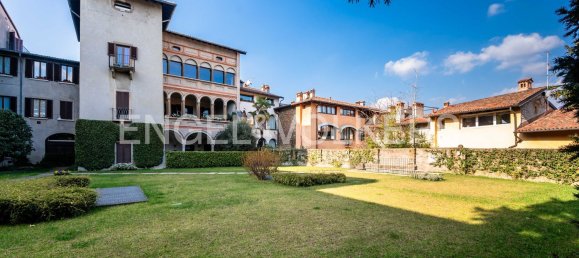 5 rooms Apartment in Bergamo, Italy No. 105182 33