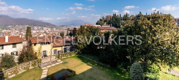 5 rooms Apartment in Bergamo, Italy No. 105182 8