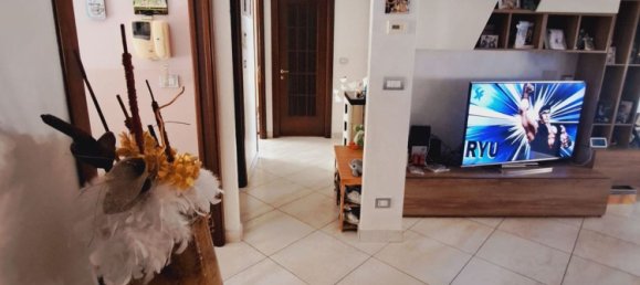 4 bedrooms Apartment in Nichelino, Italy No. 315381 15