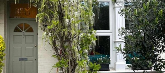 5 bedrooms House in London, United Kingdom No. 6464 6