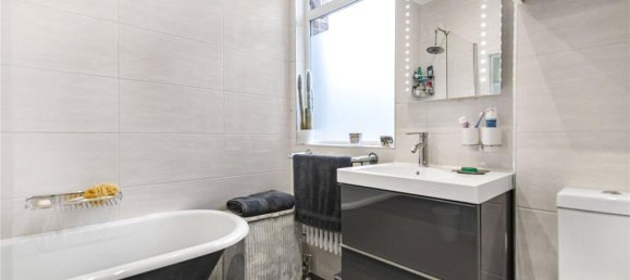 5 bedrooms House in London, United Kingdom No. 6464 12