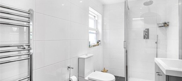 5 bedrooms House in London, United Kingdom No. 6464 15