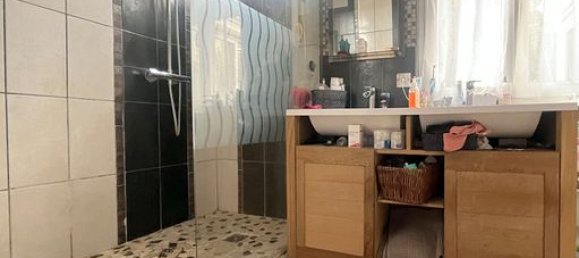 4 bedrooms House in Meru, France No. 301359 6