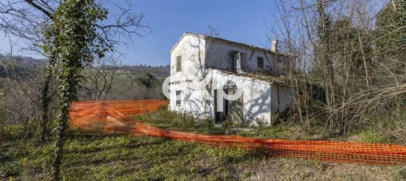 3 chambres Maison à Colli al Metauro, Italy No. 260898 4