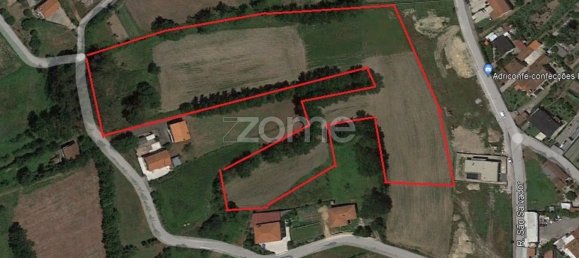 25000m² Land in Guimaraes, Portugal No. 34484 2