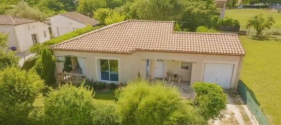 2 bedrooms House in Monflanquin, France No. 301518 2