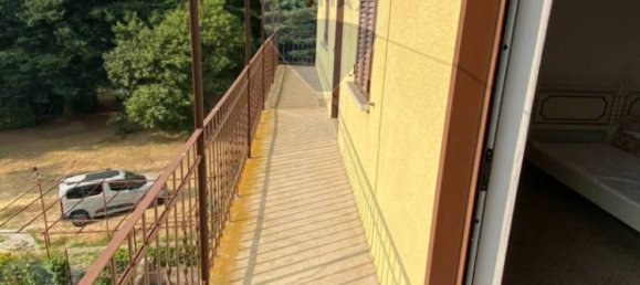 3 Schlafzimmer Haus in Meina, Italy, Nr. 379877 17