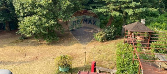 3 Schlafzimmer Haus in Meina, Italy, Nr. 379877 20