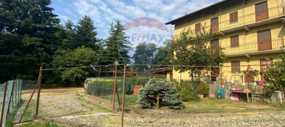 3 Schlafzimmer Haus in Meina, Italy, Nr. 379877 6