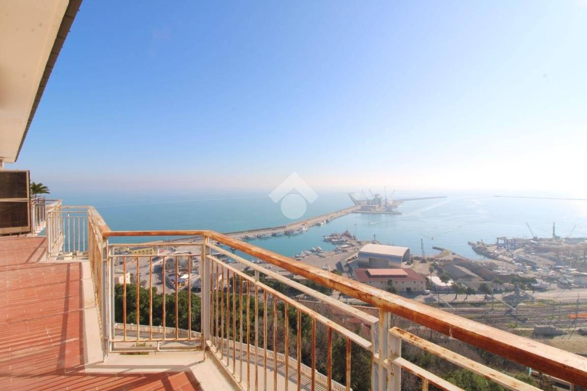 3 غرف نوم شقة في Ortona, Italy رقم 77941