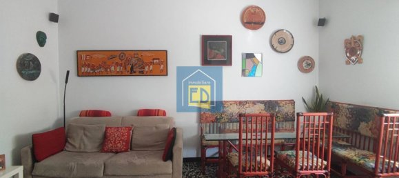 5 bedrooms Apartment in Savona, Italy No. 312080 2