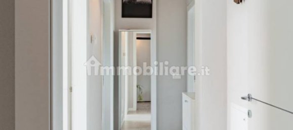 2 bedrooms Apartment in Mantua, Italy No. 323477 16