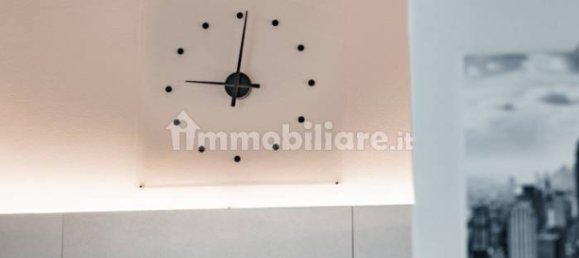 2 bedrooms Apartment in Mantua, Italy No. 323477 9