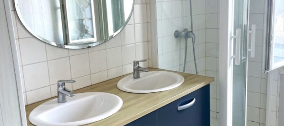 4 bedrooms House in La Riche, France No. 249719 4