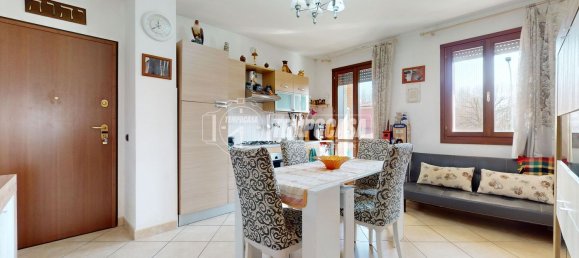 Apartamento de 2 habitaciónes en Carpi, Italy No. 169491 2