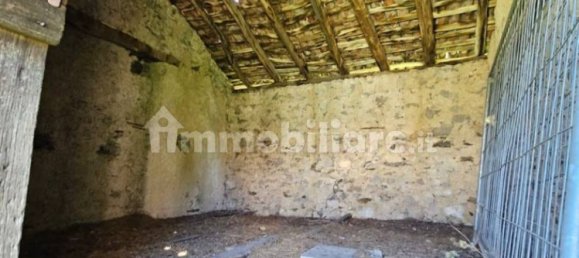 3 bedrooms House in Esino Lario, Italy No. 260127 11