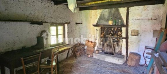 3 bedrooms House in Esino Lario, Italy No. 260127 14