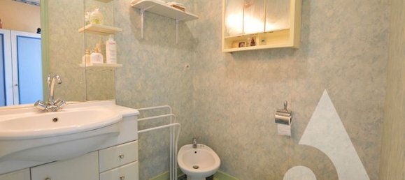 3 Schlafzimmer Wohnung in Montigny-les-Cormeilles, France, Nr. 359148 11