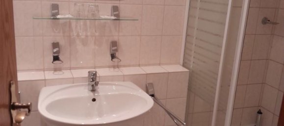 Hotel de 18 habitaciónes en Wittenberg, Germany No. 137950 7