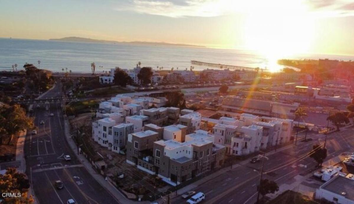 3 bedrooms House in Ventura, USA No. 417242