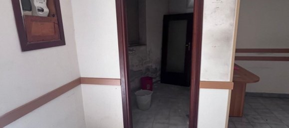 4-salle Appartement à Aci Catena, Italy No. 299555 12