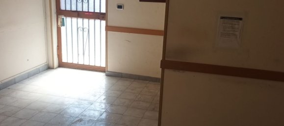 4-salle Appartement à Aci Catena, Italy No. 299555 4